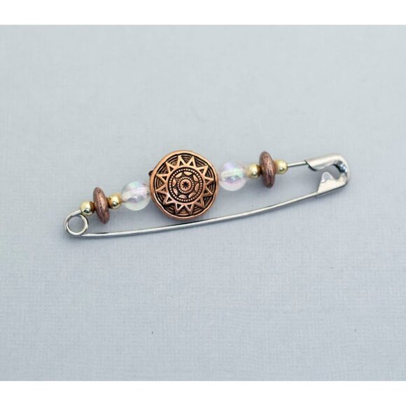 Vintage Symbolic Clip CY1 - Picture 1 of 2